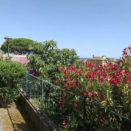 Apartamento Il Giardino Di Peo *